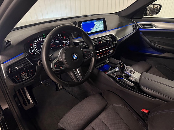 BMW 520d 9 of 30