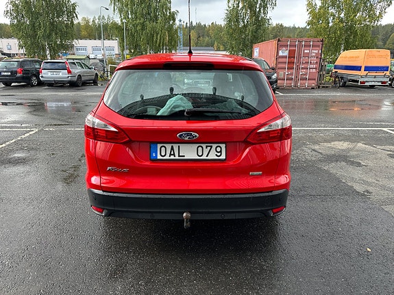 Ford Focus 13 of 13