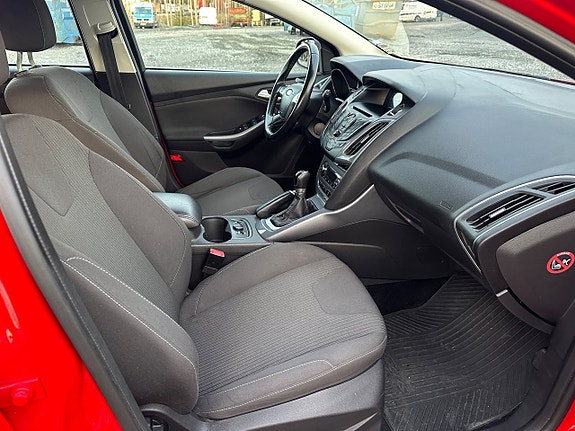 Ford Focus 6 of 13