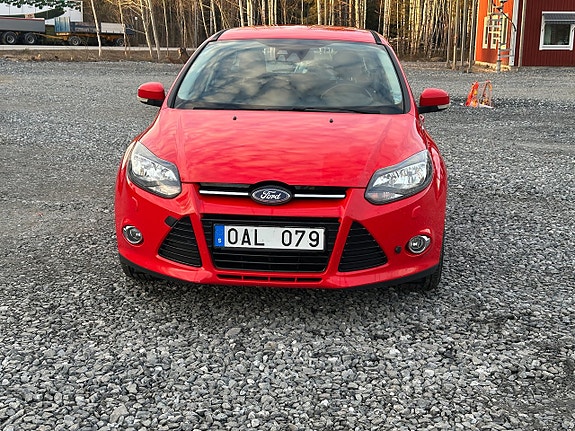 Ford Focus 3 of 5