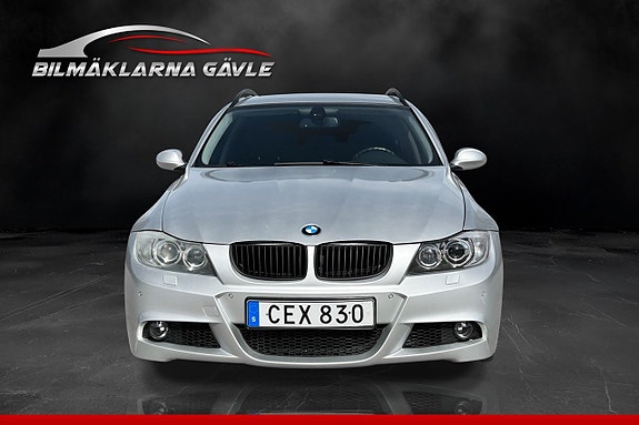 BMW 335i 2 of 5