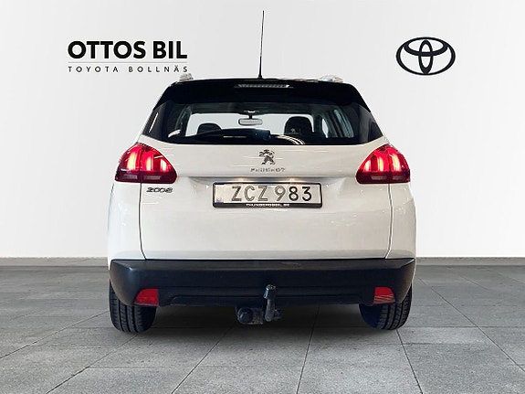 Peugeot 2008 4 of 5