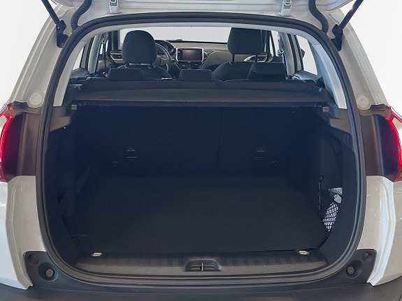 Peugeot 2008 10 of 12