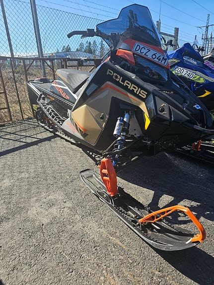 Polaris 850 SWITCHBACK ASSAULT 146