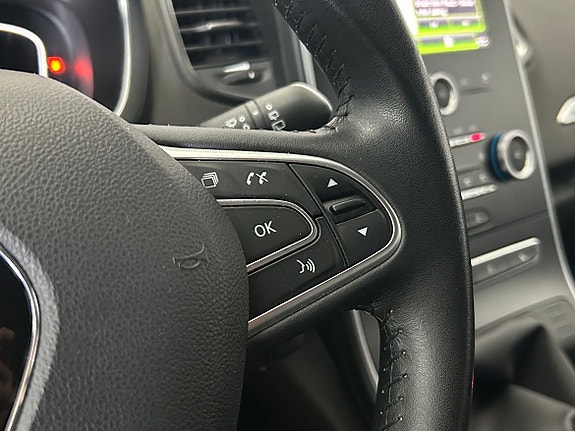 Renault Grand Scenic 8 of 21