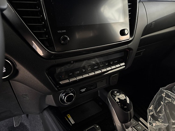 Isuzu D-max 10 of 12