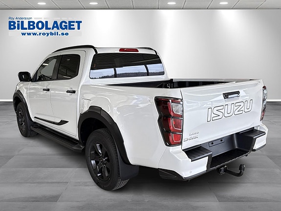 Isuzu D-max 12 of 12
