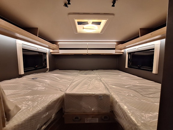 Dethleffs Globebus Camp Active T4 Långbädd, Automat, Solcell, MCA 1,*Lager 11 of 18