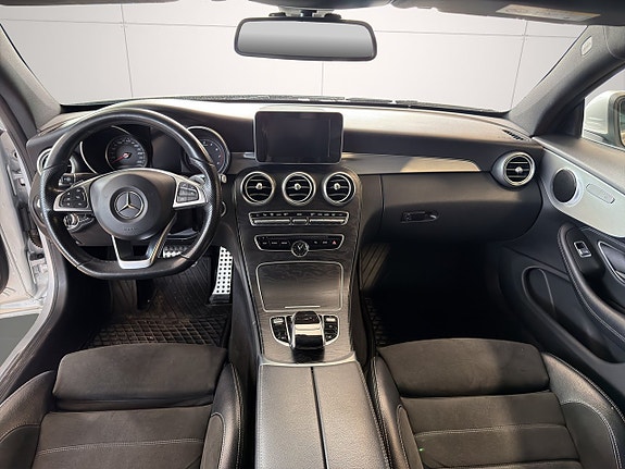 Mercedes-Benz C180 14 of 21