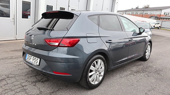 Seat Leon 9 of 15