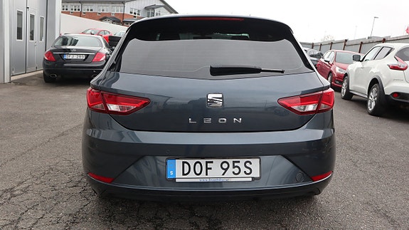 Seat Leon 8 of 15
