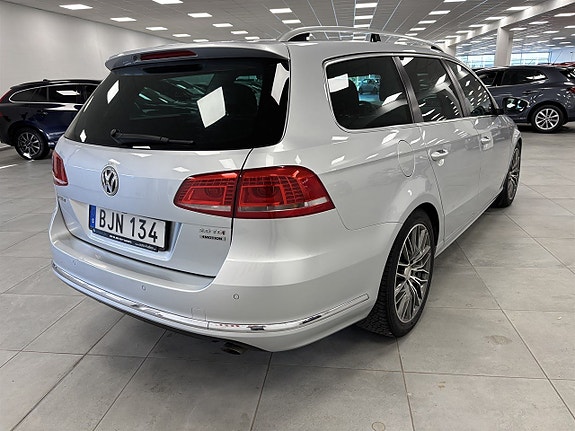 Volkswagen Passat 3 of 5