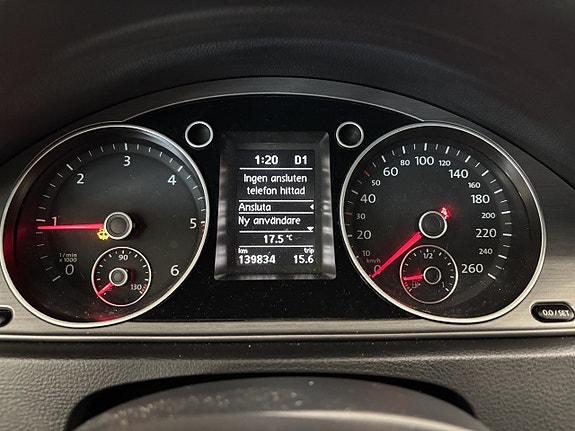 Volkswagen Passat 9 of 10