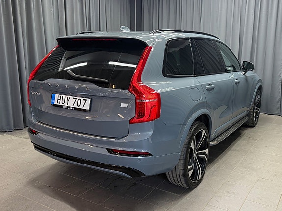 Volvo XC90 7 of 21