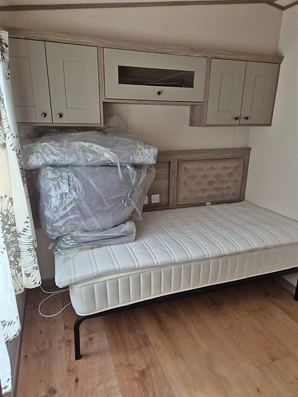 Knaus Villavagn ABI Beaumont 16 of 25