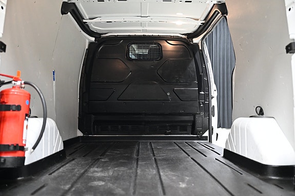 Ford Transit Custom 6 of 27