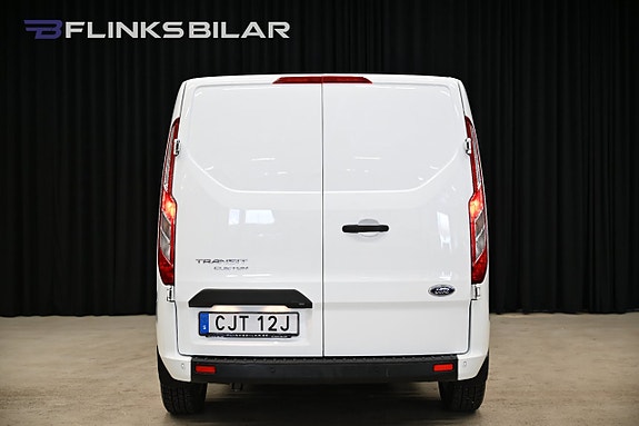 Ford Transit Custom 9 of 27