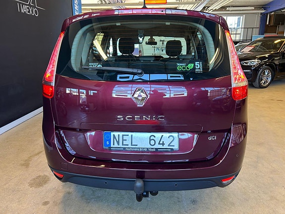 Renault Grand Scenic III 4 of 5