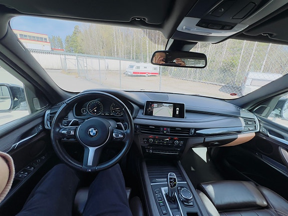 BMW X5 6 of 11