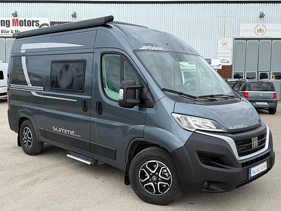 Pössl *5.40m*9-växlad automat*160hk*Drag:2000kg*4-bäddar*780mil!