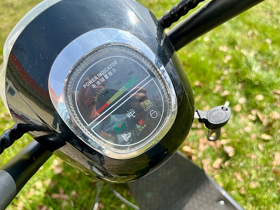 Product image 6 of 8