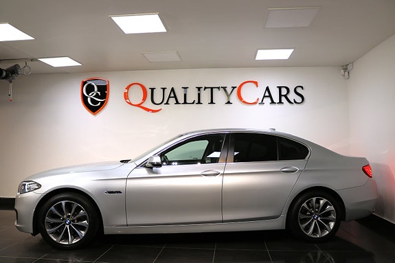 BMW 520d 2 of 5