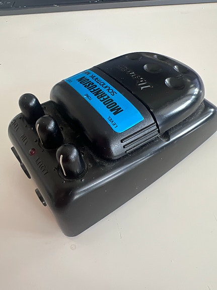 Product image 3 of 4