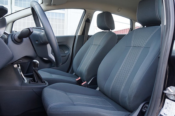 Ford Fiesta 7 of 16