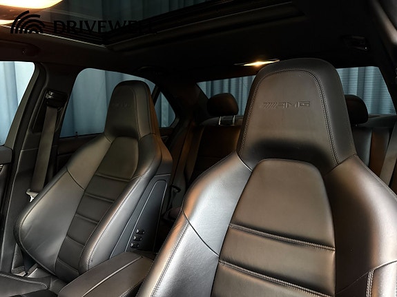 Mercedes-Benz C63 7 of 30