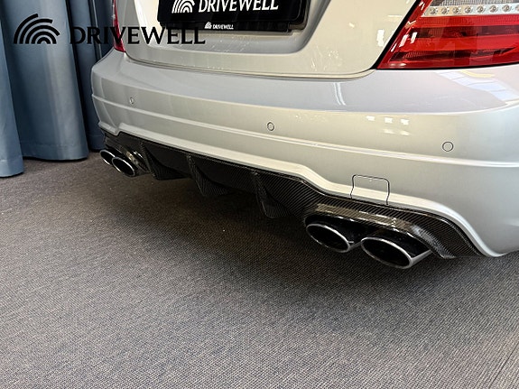 Mercedes-Benz C63 28 of 30