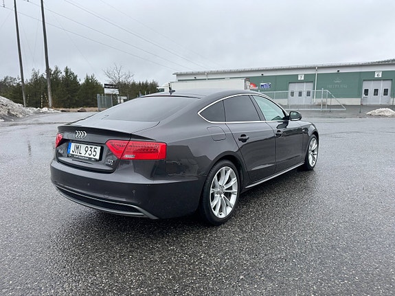 Audi A5 3 of 5