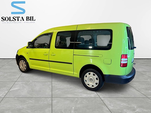 Volkswagen Caddy Maxi 10 of 15