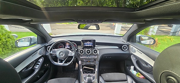 Mercedes-Benz GLC250 8 of 9