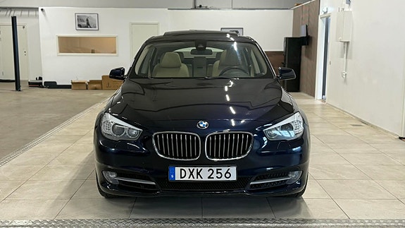 BMW 535d 2 of 5