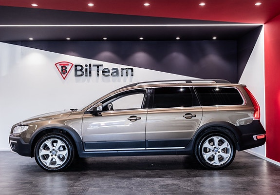Volvo XC70 5 of 5