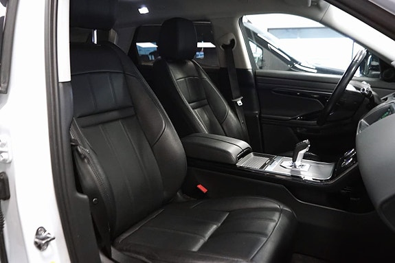 Land Rover Range Rover Evoque 8 of 13
