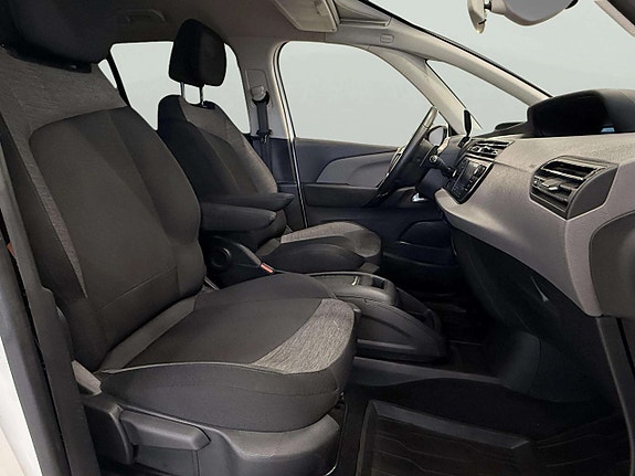Citroen Grand C4 Picasso 13 of 28