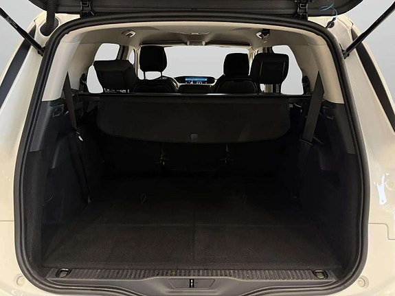 Citroen Grand C4 Picasso 19 of 28