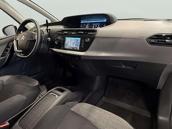 Citroen Grand C4 Picasso 14 of 28