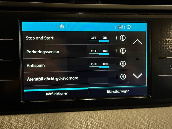 Citroen Grand C4 Picasso 23 of 28