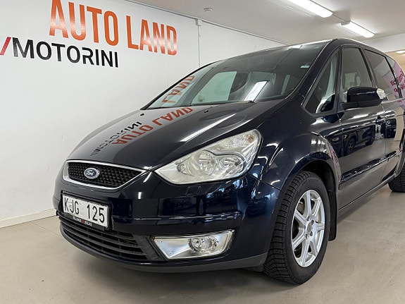 Ford Galaxy 3 of 5