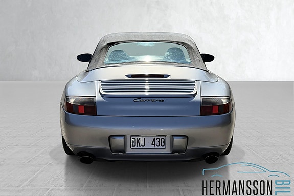 Porsche 911 Carrera 14 of 28