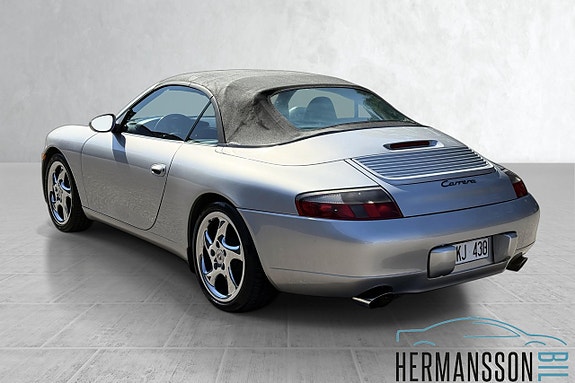 Porsche 911 Carrera 13 of 28