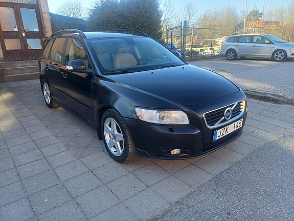 Volvo V50