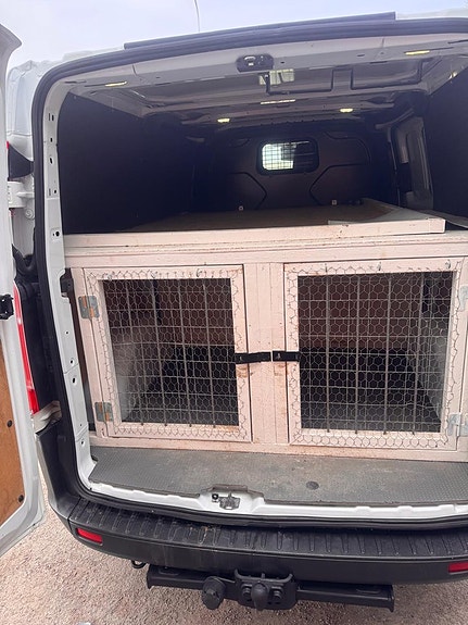 Ford Transit Custom 13 of 15