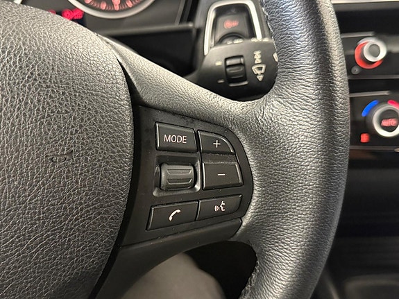 BMW 118d 19 of 26