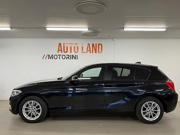 BMW 118d 4 of 5