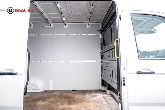 Volkswagen Crafter 35 16 of 17