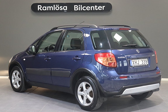 Suzuki SX4 4 of 20