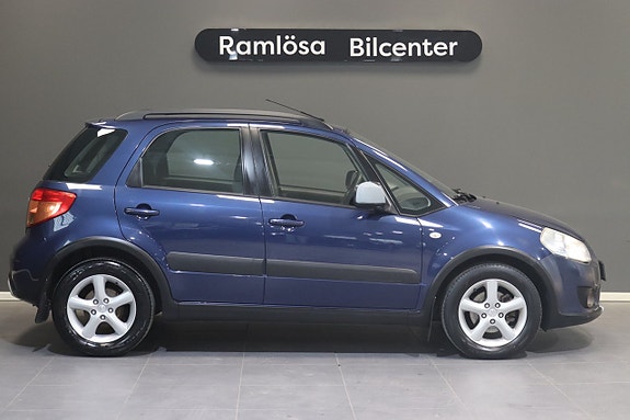 Suzuki SX4 9 of 20